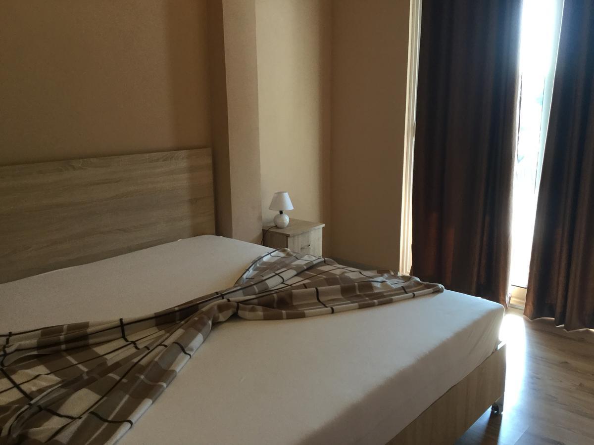 Apartments Ismy Ulcinj Exterior foto